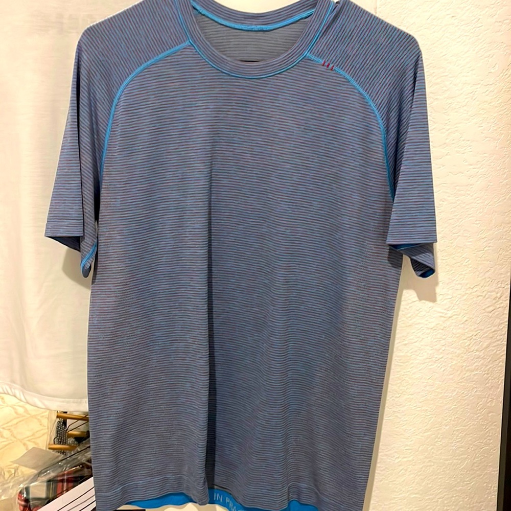 Lululemon shirt